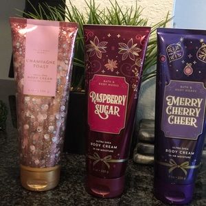Bath&Body Works 2019 Holiday Tradition Collection